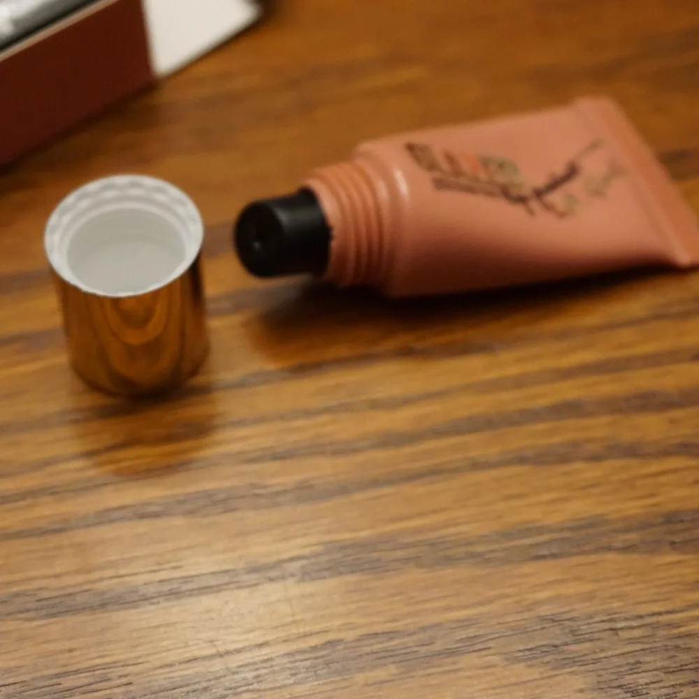 L.A. Girl Glazed Vitamin E Lip Paint Sample Elude